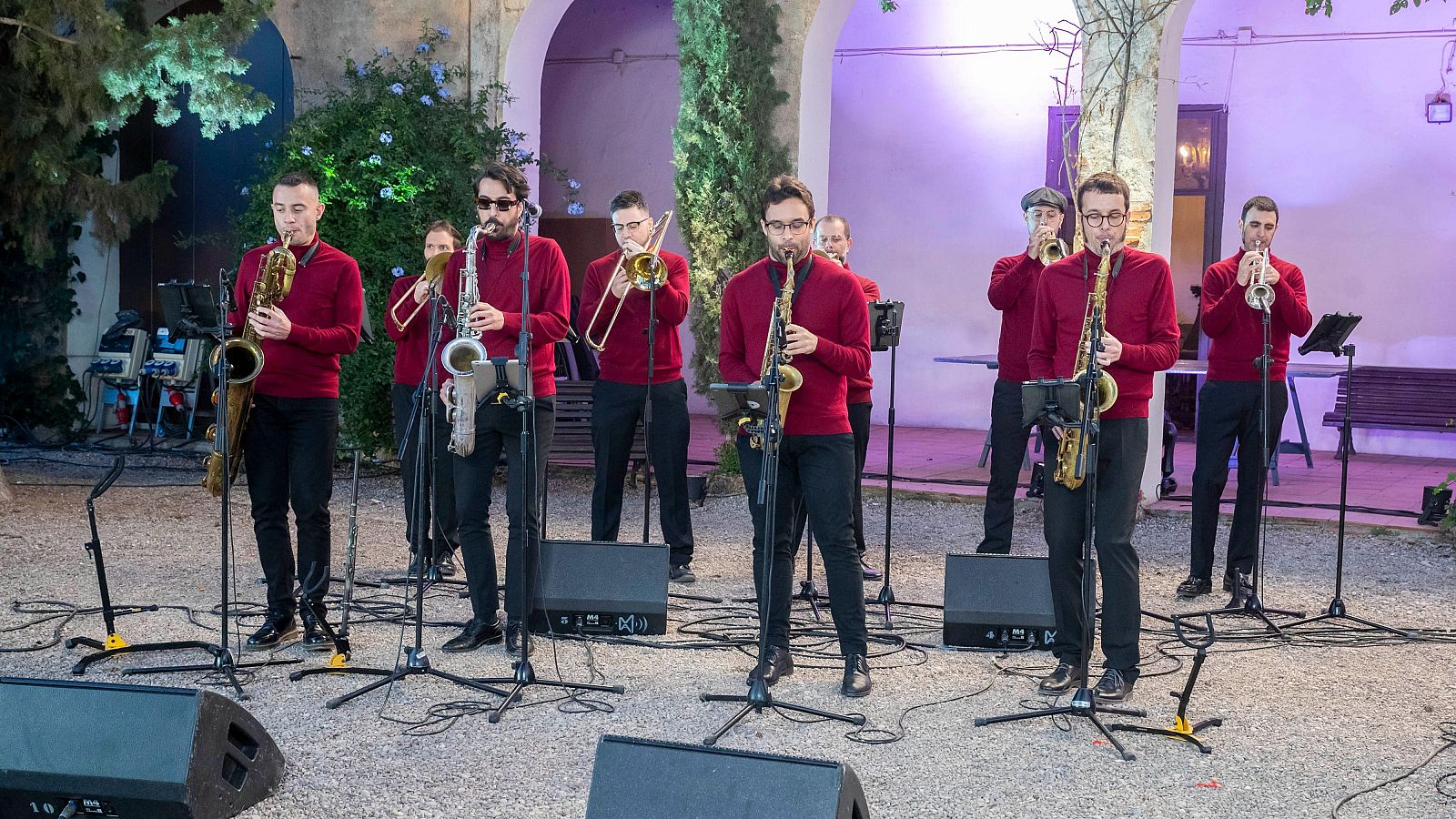 “I'll Be Around” de The Gramophone All Stars - Mas Mix 2024 - Especials en català | Veure