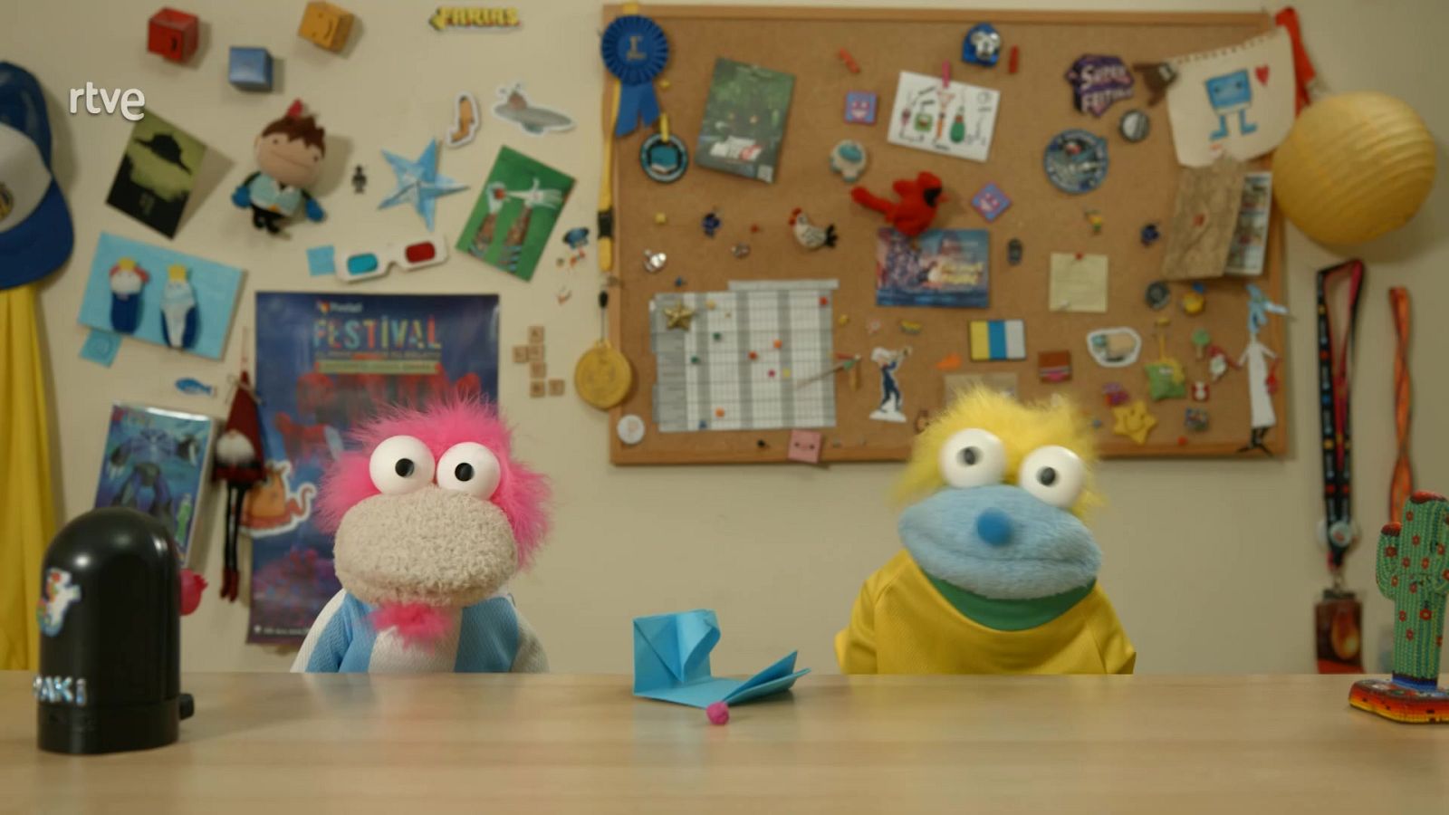 Minicanasta - Agus & Lui: Churros y Crafts | Ver