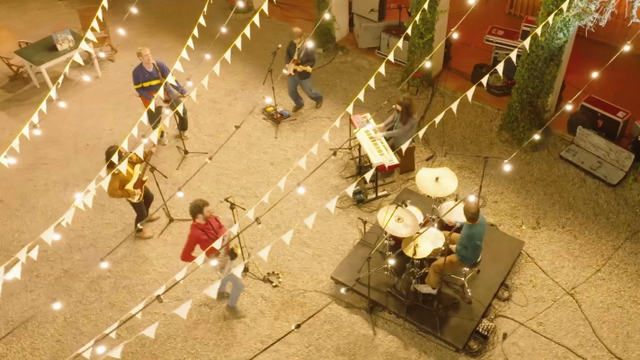 Especials en català - "El meu amor se n'ha anat de vacances" de La Ludwig Band