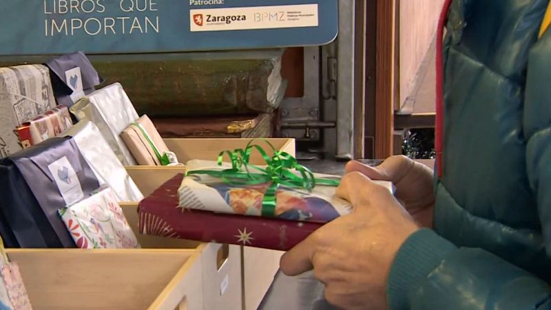 El gran amigo invisible de los libros dedicados | Ver