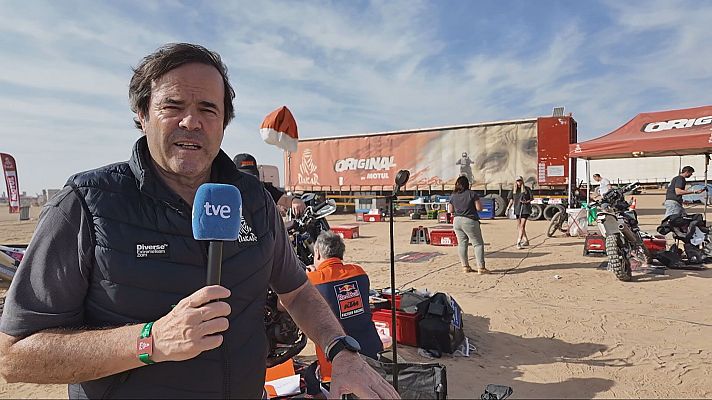 Telediario 1 - Los pilotos comen las uvas en el desierto a sólo dos días de comenzar el Dakar 2025