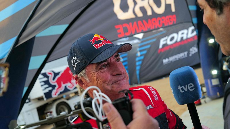 Carlos Sainz, satisfecho con las pruebas del 'Raptor' a dos das del comienzo del Dakar