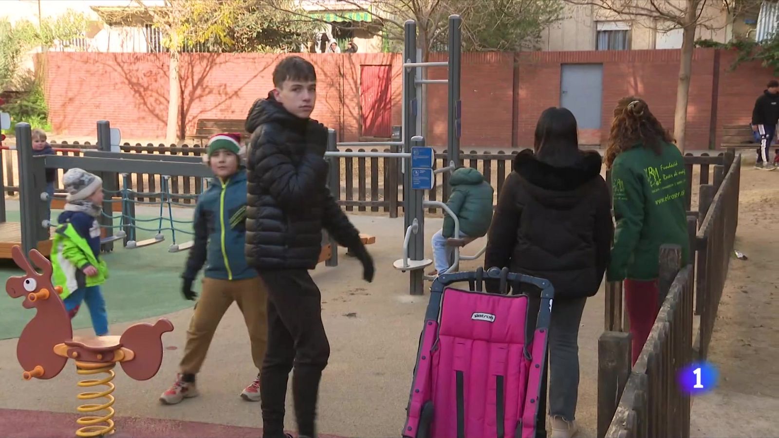 Els Casals de Nadal ofereixen activitats de tot tipus pels més petits - L'Informatiu | Veure