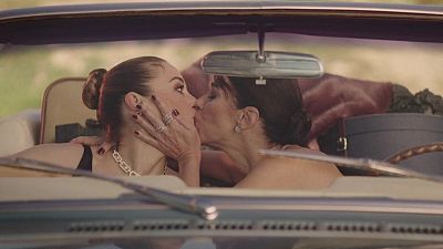 Maribel Verd� y Leonor Watling son 'Thelma & Louise' en el spot de los Goya 2025