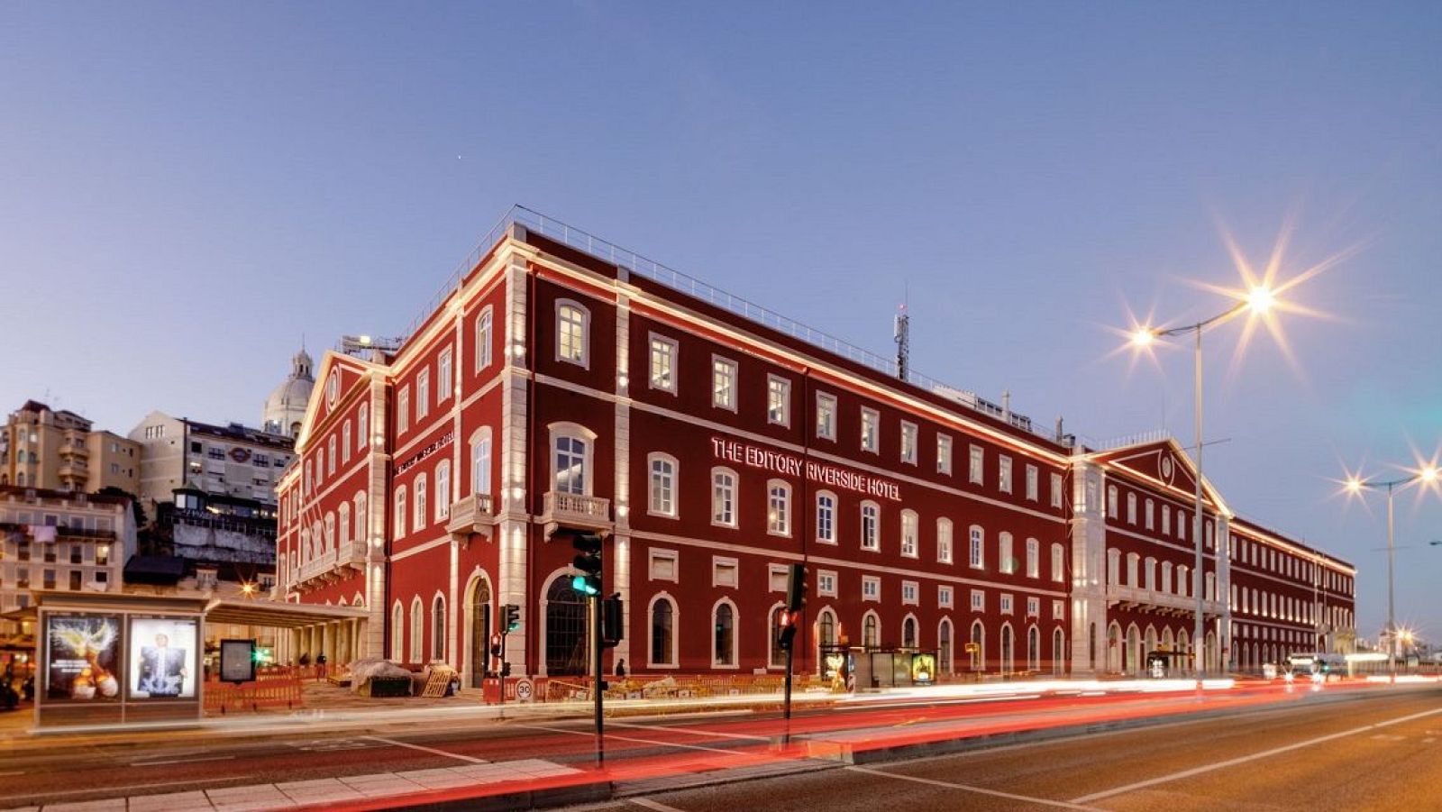 La estación de tren de Santa Apolonia se convierte en un hotel | Ver