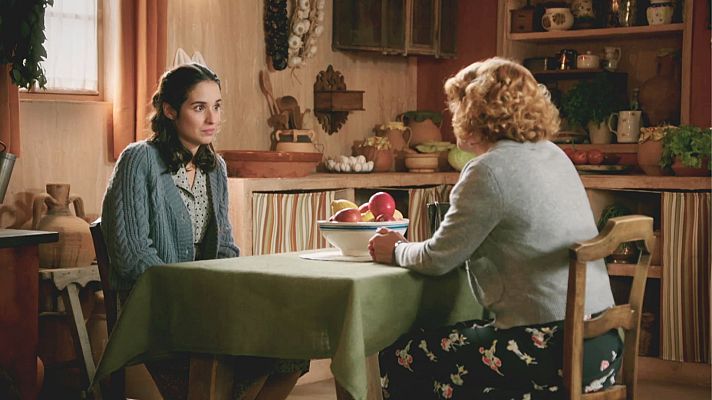 Salón de té La Moderna - Silvia cuenta la verdad de su historia con Giancarlo