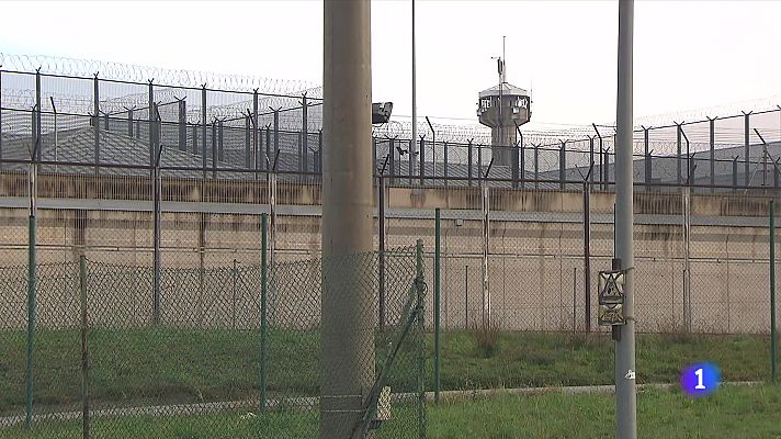 L'Informatiu - Es tripliquen les agressions als funcionaris de presons en els darrers 10 anys