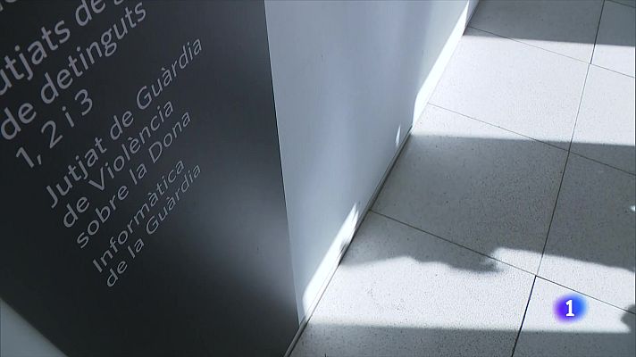 L'Informatiu - Més feina als jutjats de violència de gènere