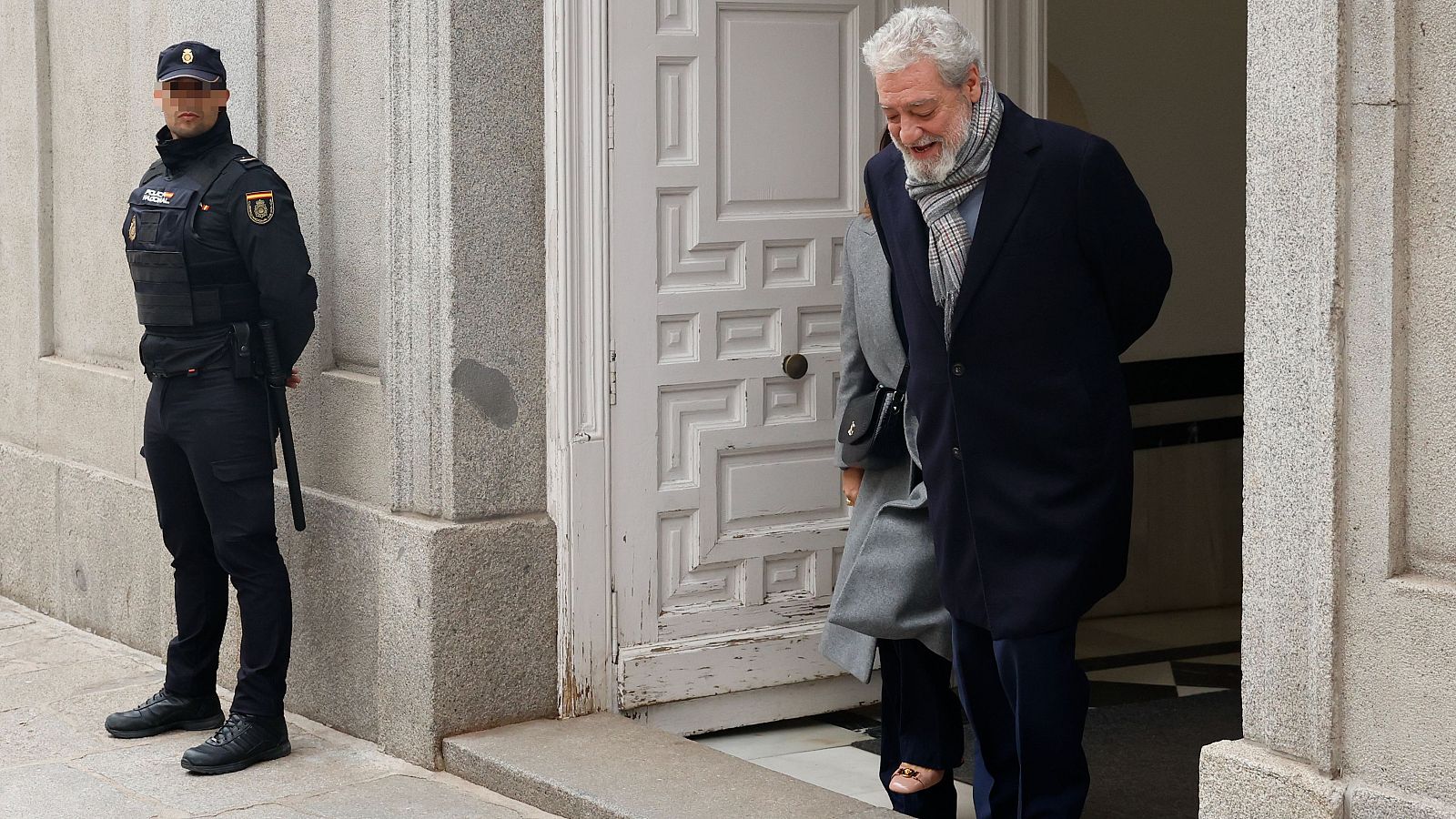 Miguel Ángel Rodríguez defiende al novio de Ayuso y vuelve a señalar a Sánchez | Ver