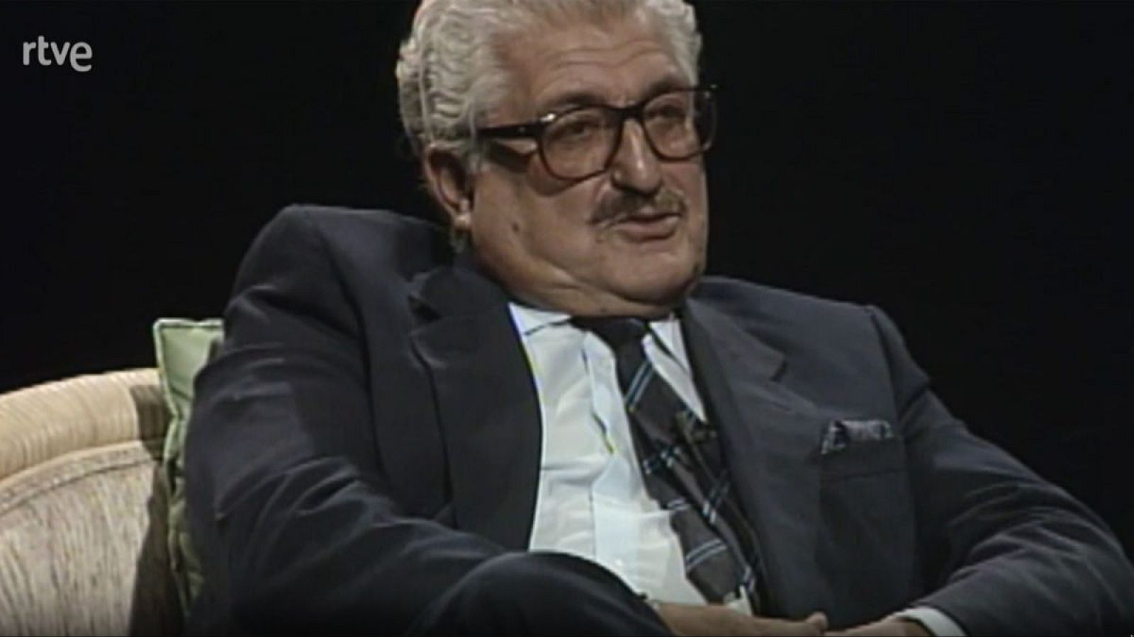 La noche. El mundo por montera - Luis Buñuel - La noche. El mundo por montera | Ver