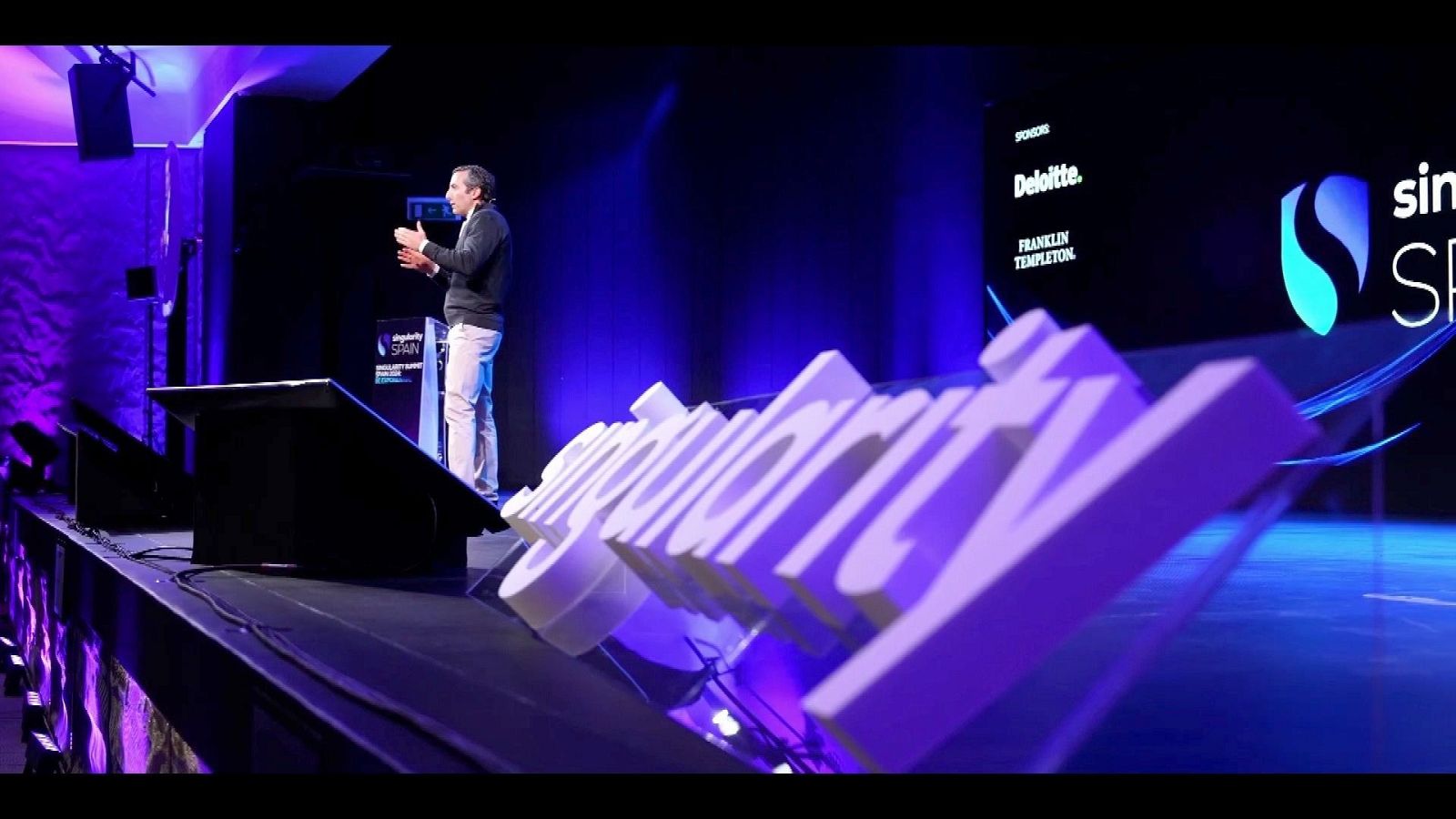 Zoom Net -  BIG Conference 2024, MIOTI, Singularity Summit y Watch D2 - ver ahora