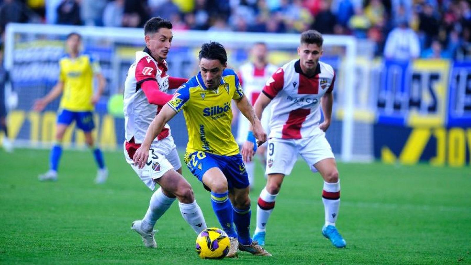 Cádiz - Levante: resumen del partido, 22ª jornada. Ver en RTVE Play