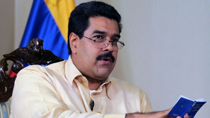 Informativo 24h - El chavismo prepara el terreno por si Chávez no puede jurar su cargo el 10 de enero