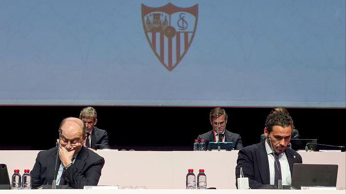 Telediario Fin de Semana - La Junta General de Accionistas del Sevilla aprueba las cuentas anuales