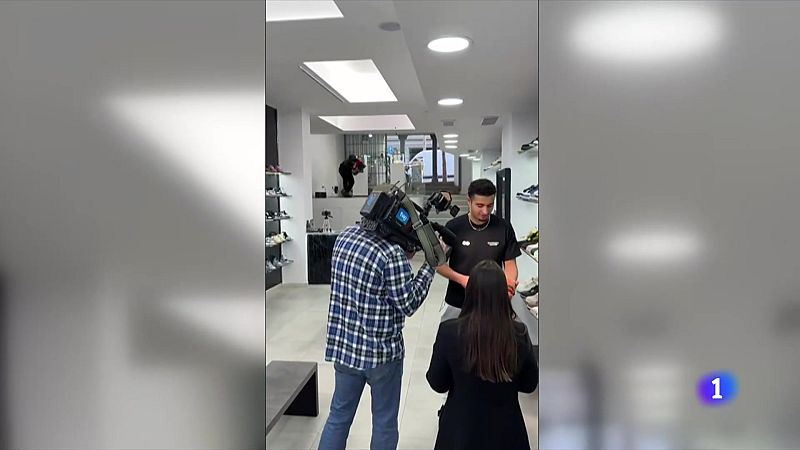 Les vambes d'edició limitada, un objecte molt cotitzat - L'Informatiu | Veure