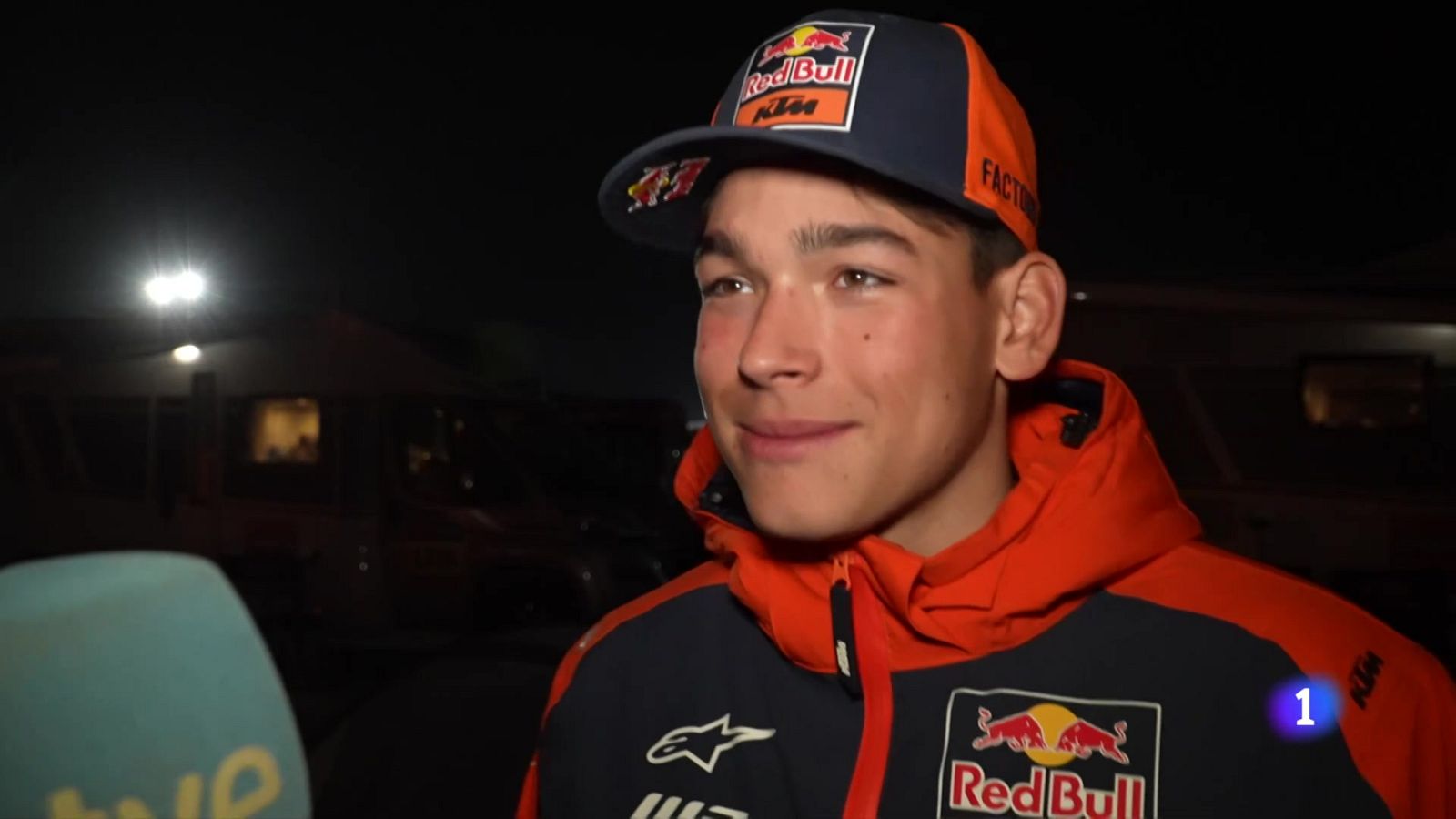 Edgar Canet, a TVE: "Este segundo puesto de la etapa es un sueño" - Telediario Fin de Semana | Ver