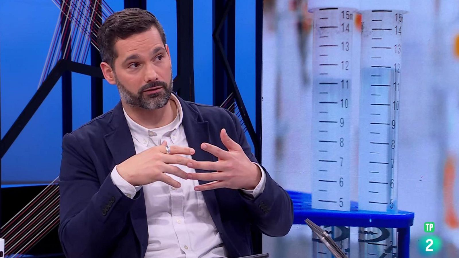 Luis Quevedo. Noticias científicas en 2025 | Ver