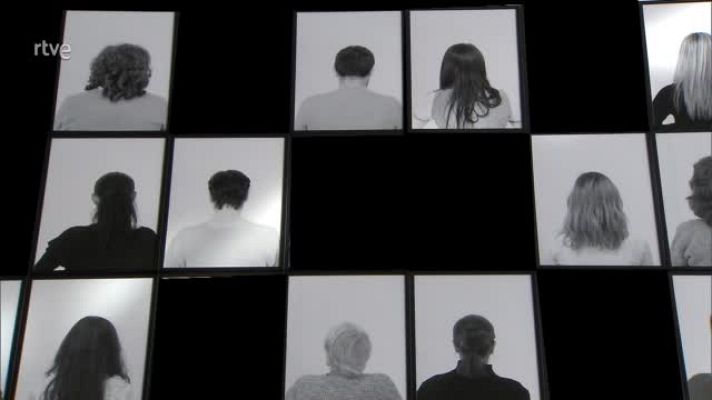 Atención obras - Expo Santiago Sierra