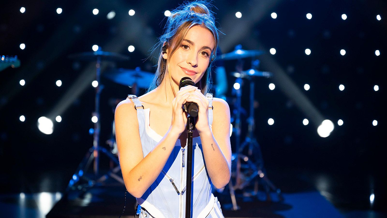 Paula Koops interpreta ‘Ni regalao’ en Late Xou - VER AHORA - Late Xou con Marc Giró | Ver