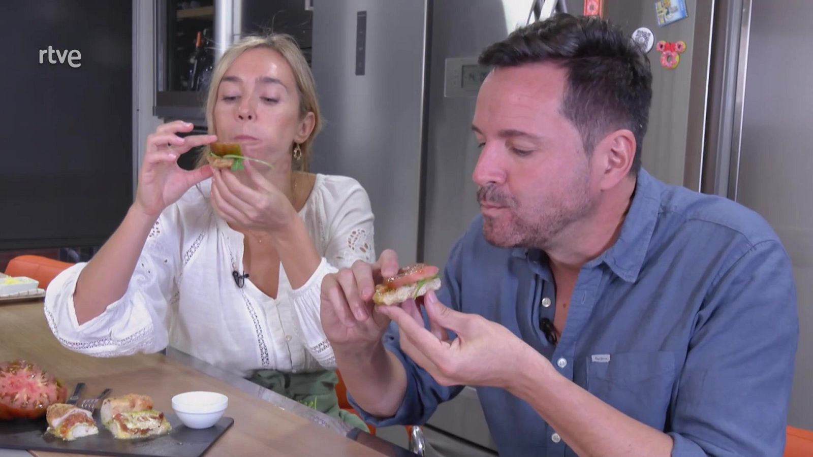 Menudo Pollo - Aquí la Tierra | Ver