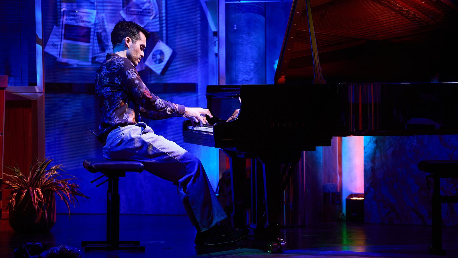 La Revuelta | Juan Floristán toca 'Danza del gaucho matrero' 15/1/25 - La Revuelta | Ver