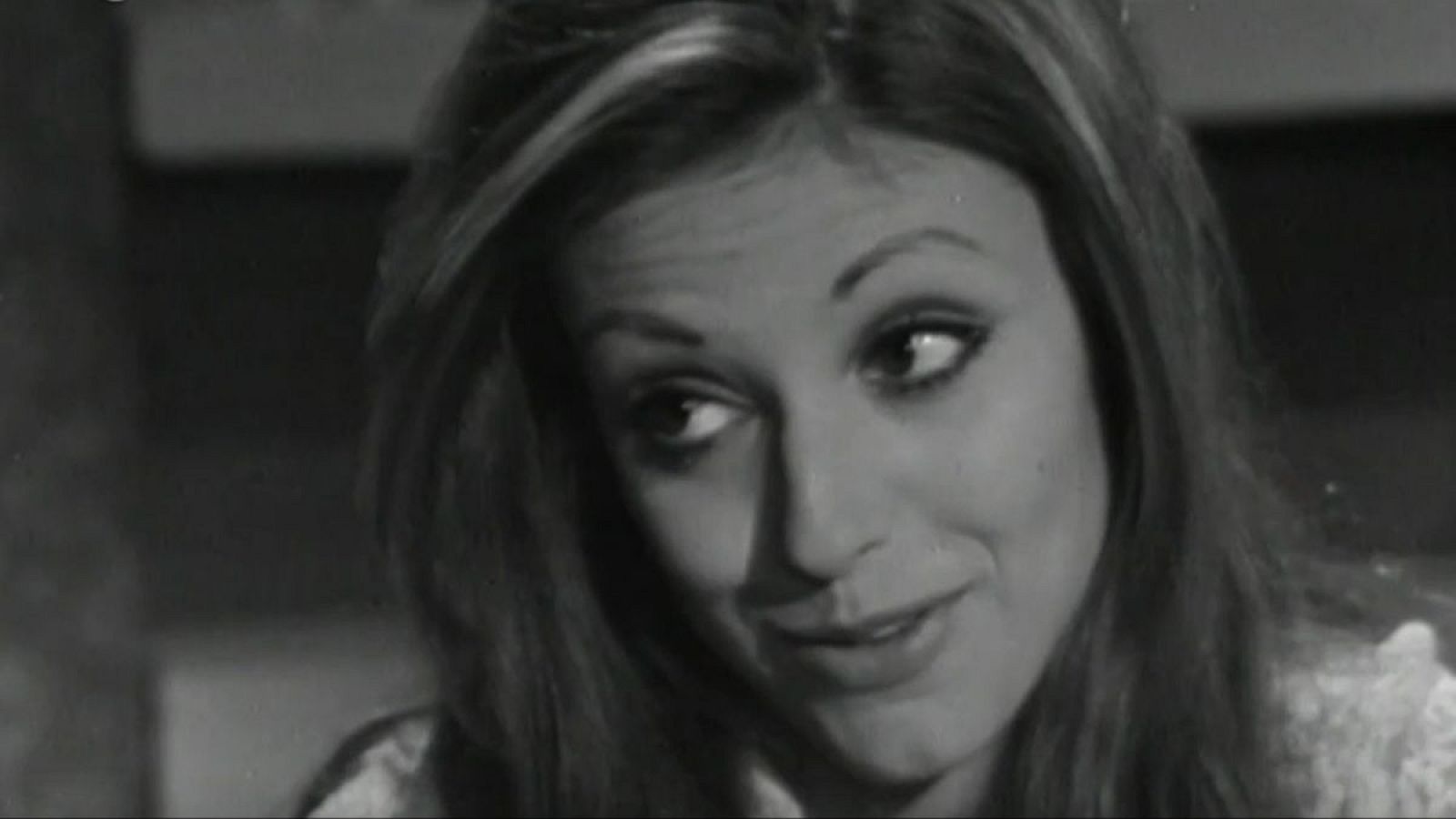 Bajo el mismo techo - Por la puerta grande - Bajo el mismo techo | Ver