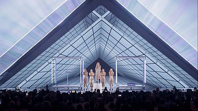 Chica Sobresalto canta "Mala feminista" en la primera semifinal