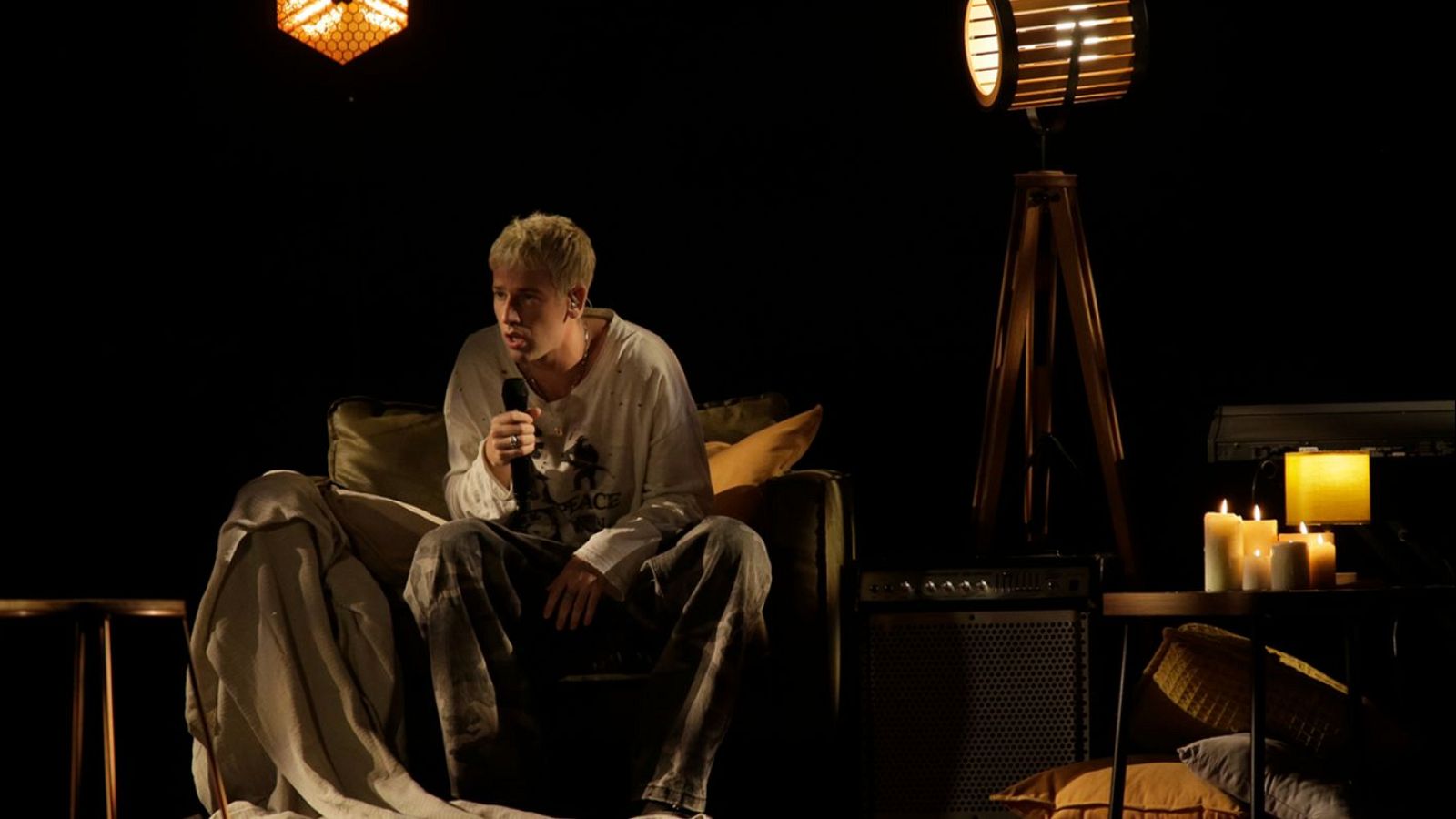 Benidorm Fest 2025: henry semler canta "NO LO VES" | Ver