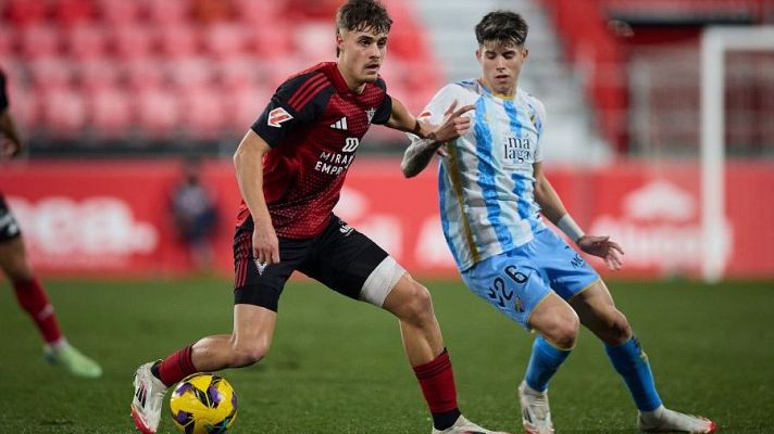 Resúmenes de LaLiga - CD Mirandés - Málaga:  resumen 23ª jornada de Liga | Segunda