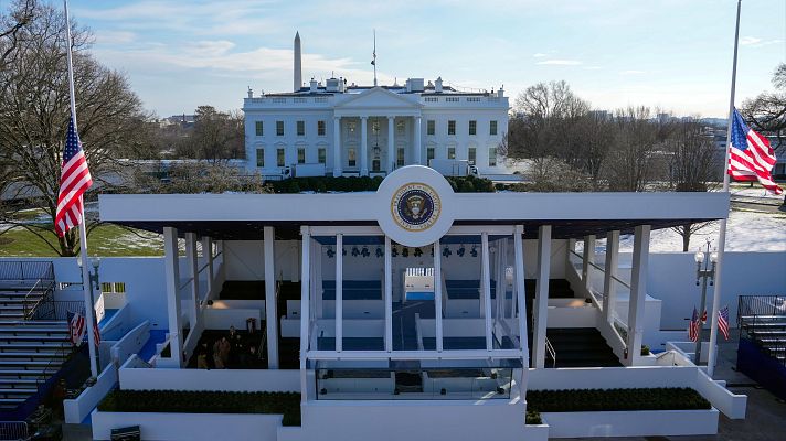 Telediario Fin de Semana - La Casa Blanca se prepara para la llegada de Donald Trump