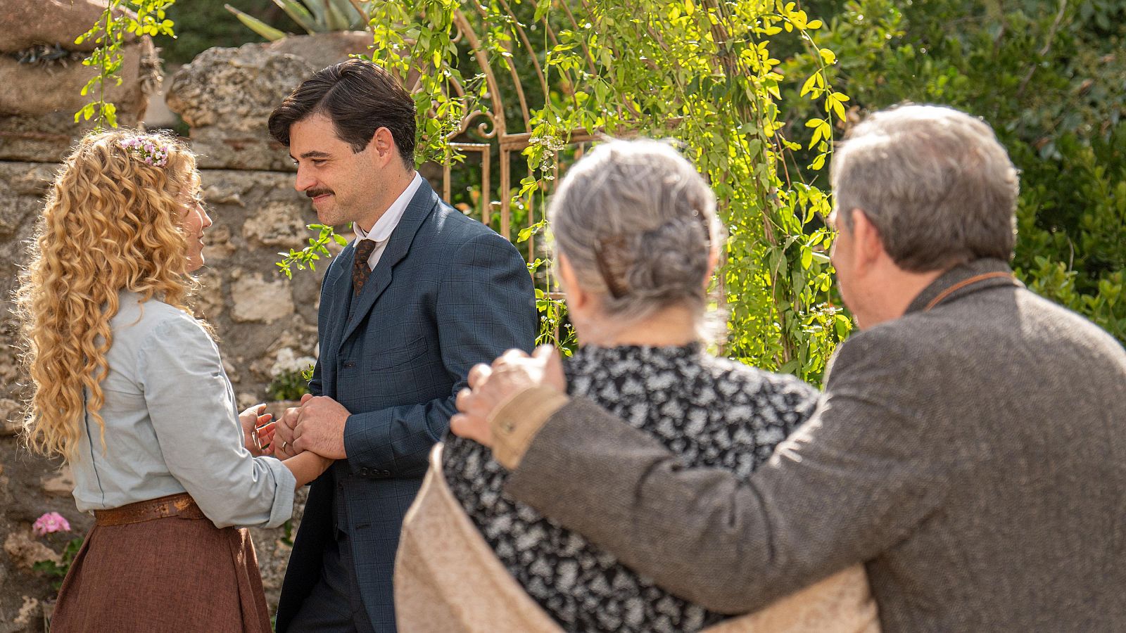 La Promesa: La simbólica ceremonia de boda de Jana y Manuel - La promesa | Ver