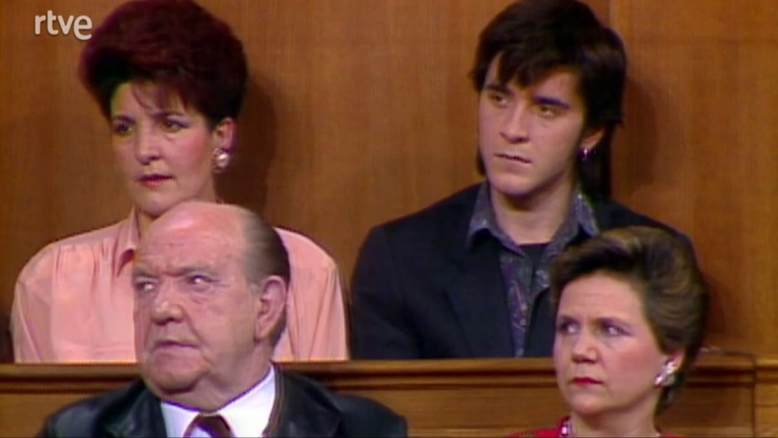 Tribunal popular - El sida - Tribunal popular | Ver