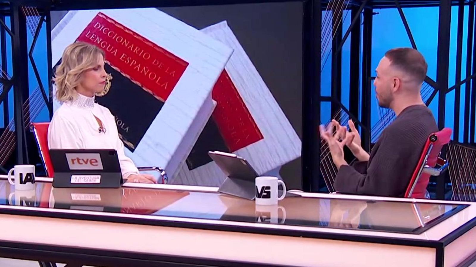 Álex Herrero. Los diccionarios | Ver