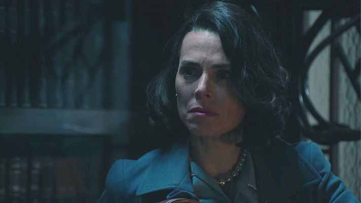 Salón de té La Moderna - Emiliano dispara a Lázara