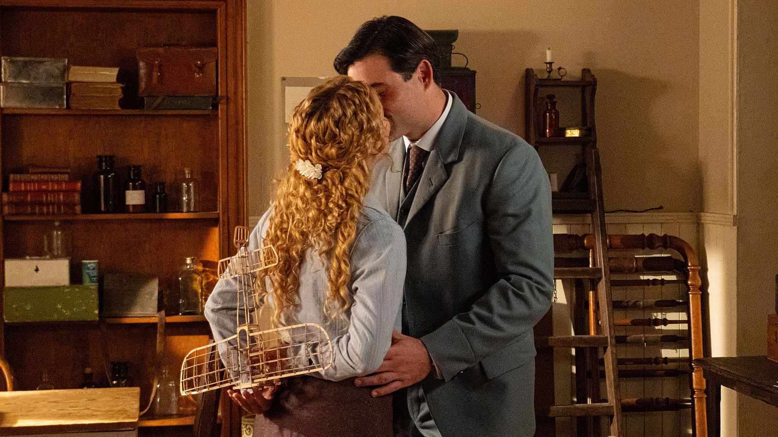 La Promesa: Manuel descubre que va a ser padre - La promesa | Ver