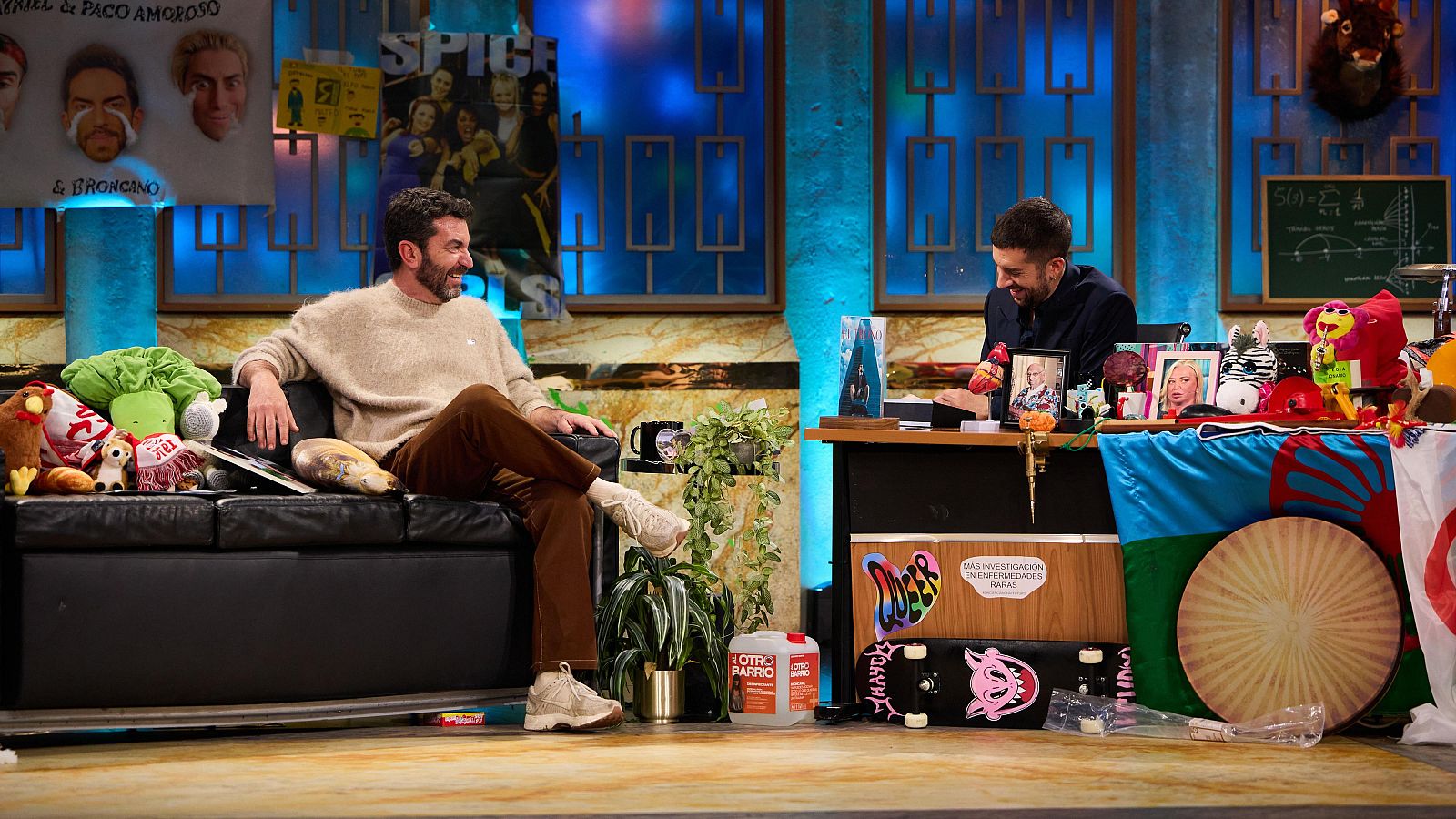 La Revuelta | ¿Cuánto dinero tiene Arturo Valls? 21/1/25 - La Revuelta | Ver