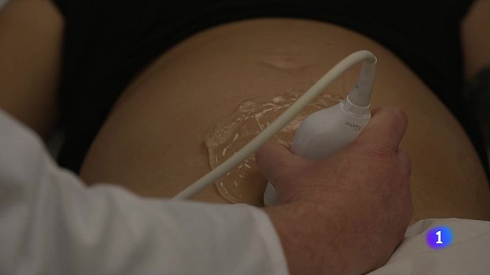 L'Informatiu - Un estudi de l'hospital Vall d'Hebron evita induccions del part innecessàries