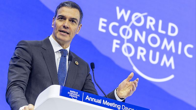 Sánchez acusa a los "tecnomillonarios" de "cercenar la democracia" | Ver