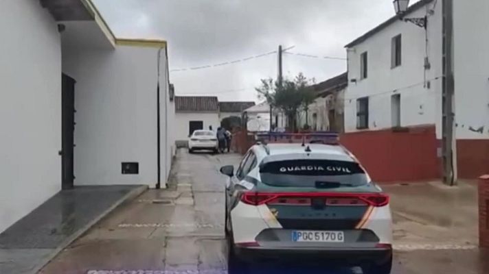 La hora de La 1 - El alcalde de Almonaster, sobre el desalojo de la pedanía de Cueva de la Mora: "El agua que vertía no se había visto antes"