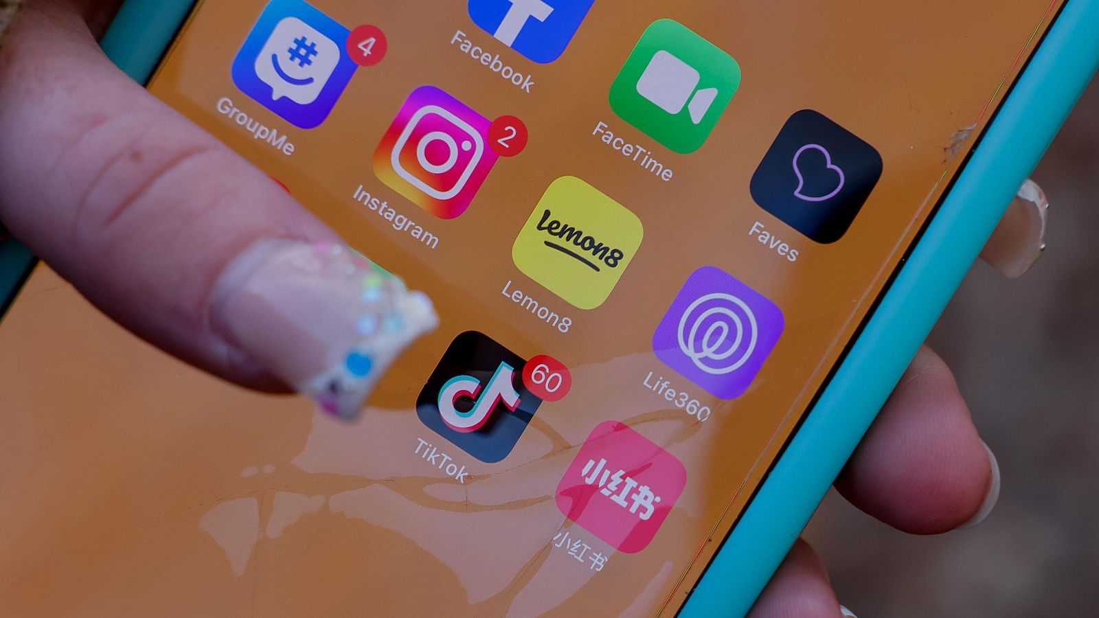 Los grandes desafíos para la regulación de las redes sociales | Ver