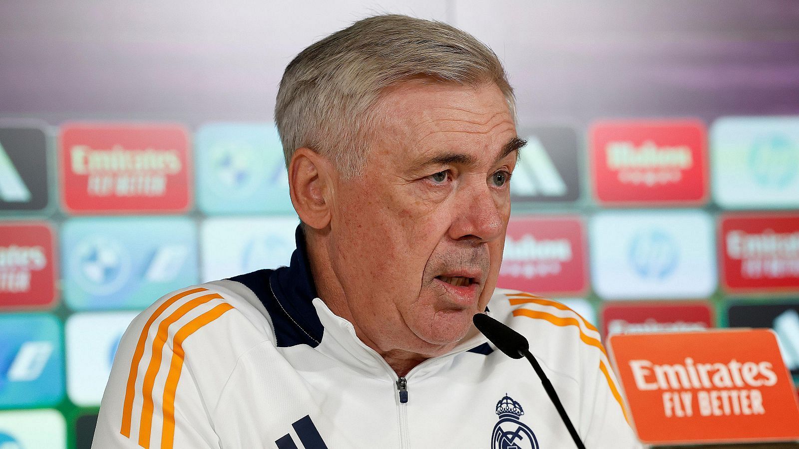 Ancelotti: ''Vinicius quiere hacer historia en el Real Madrid'' | Ver
