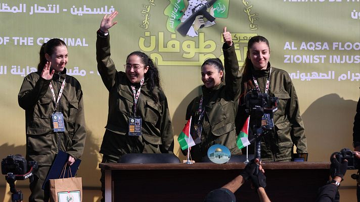 Fin de semana 24h - Hamás libera a cuatro mujeres soldado israelíes secuestradas el 7 de octubre de 2023