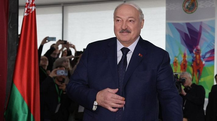 Telediario Matinal - Lukashenko es reelegido como presidente de Bielorrusia