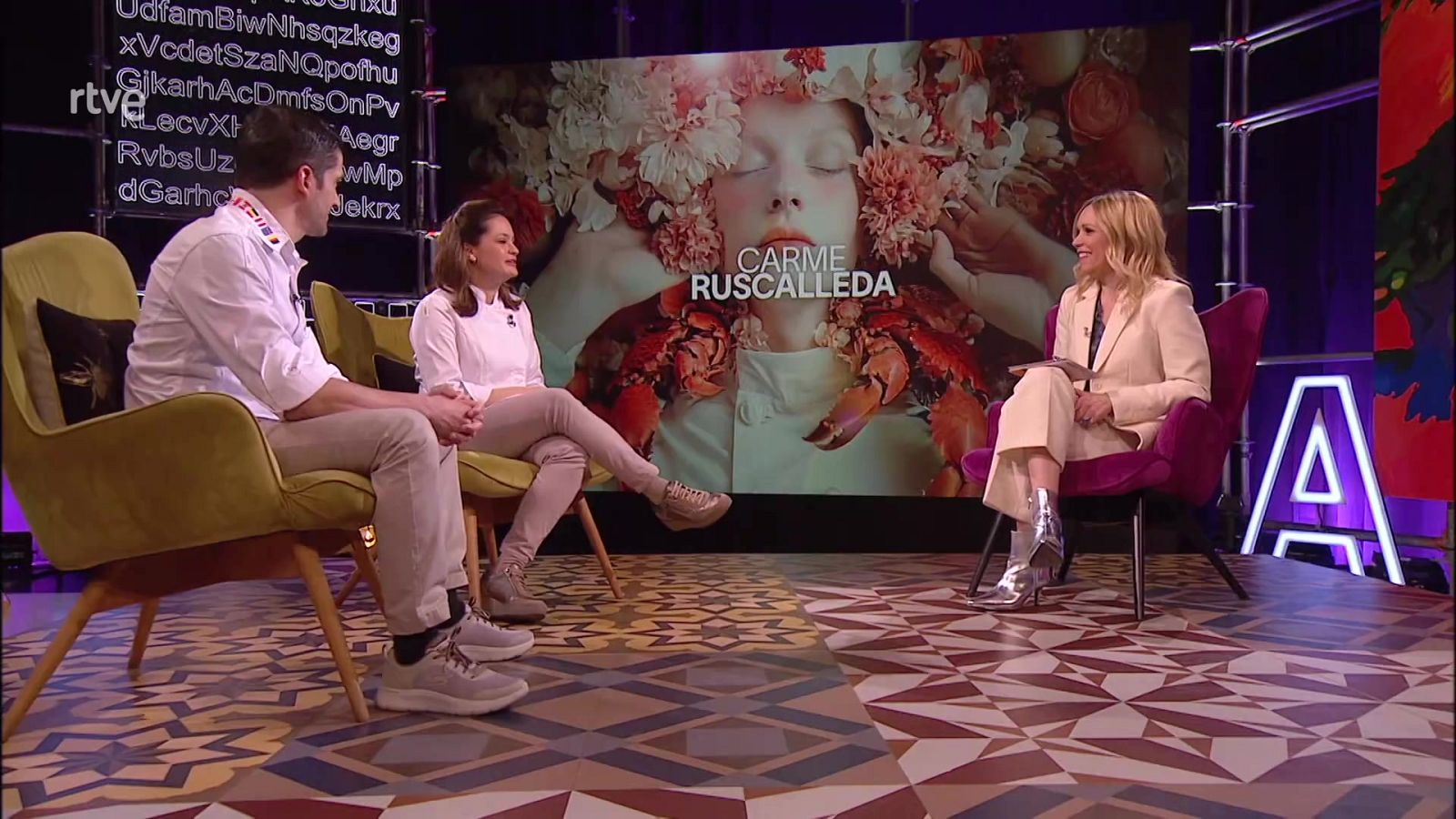 Culturas 2 - Josep Mª Rodríguez, Ana Jarquín y Pablo Carbonell - ver ahora