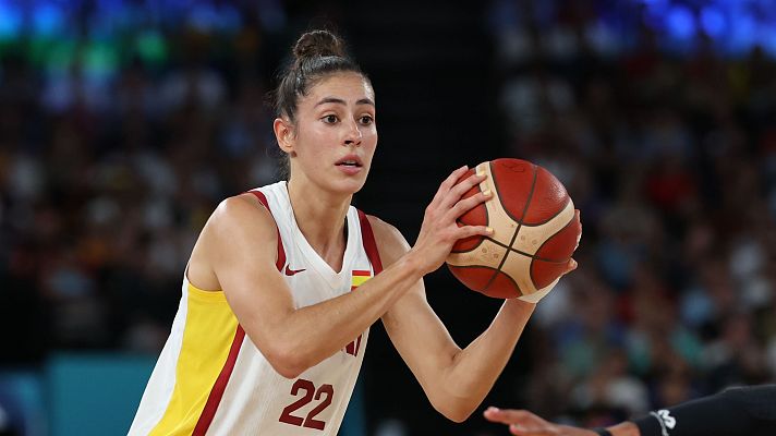 Diario 24 - María Conde, 20 días después: "Las ganas de volver a jugar al baloncesto llegarán"·