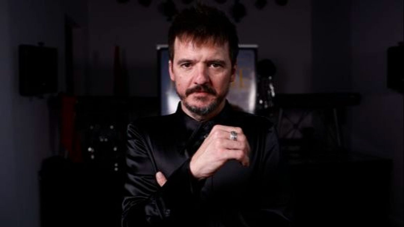 Coque Malla celebra 40 años de carrera musical | Ver