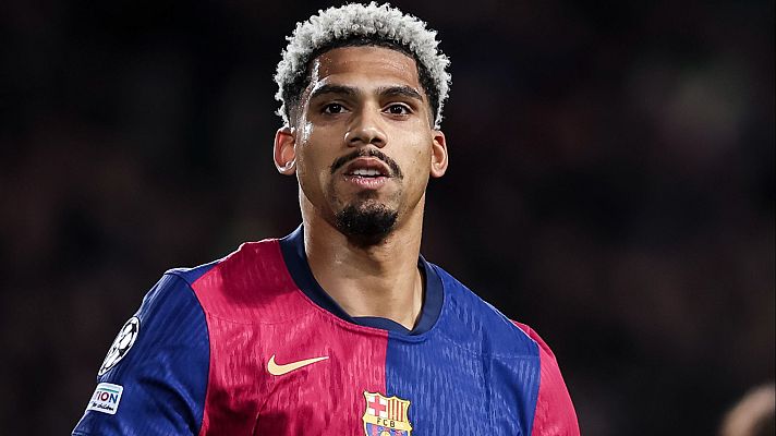 Fútbol - Araújo: "Hay Ronald para rato aquí en Barcelona"