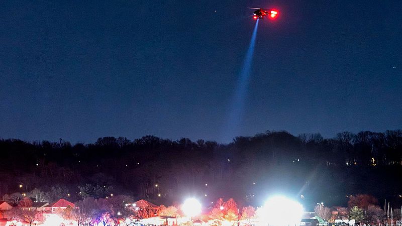La "preocupación" que genera en EE.UU. las "aproximaciones nocturnas" - La hora de La 1 | Ver