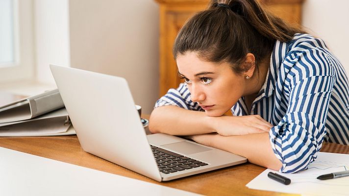 Telediario 1 - Precariedad e incertidumbre: solo uno de cada diez jóvenes consigue emanciparse en España