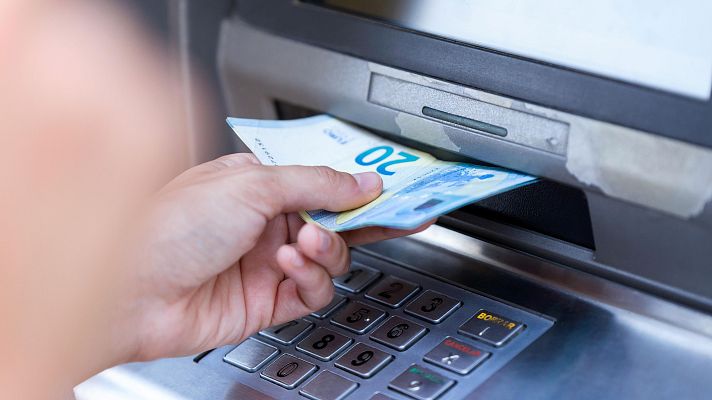 Telediario 1 - Los salarios suben, pero no tanto como la inflación: ¿pierden los trabajadores poder adquisitivo?